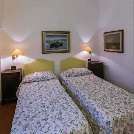 Σπίτι διακοπών In With Pool And Tuscan Views